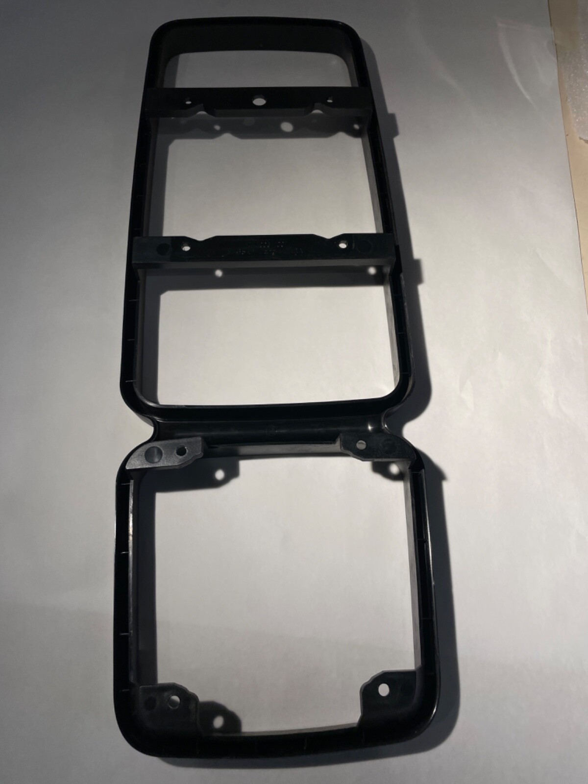 INTERNATIONAL 2505297C1 LH CHROME MIRROR COVER BACK W/CLEARANCE LIGHT
