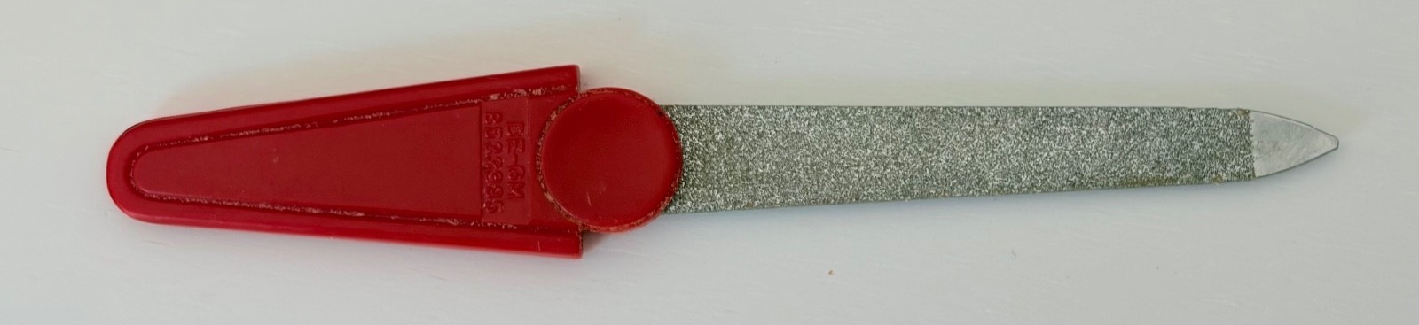 Vintage Hoffritz Solingen Germany Pocket Nail File Red Plastic Case 8533995