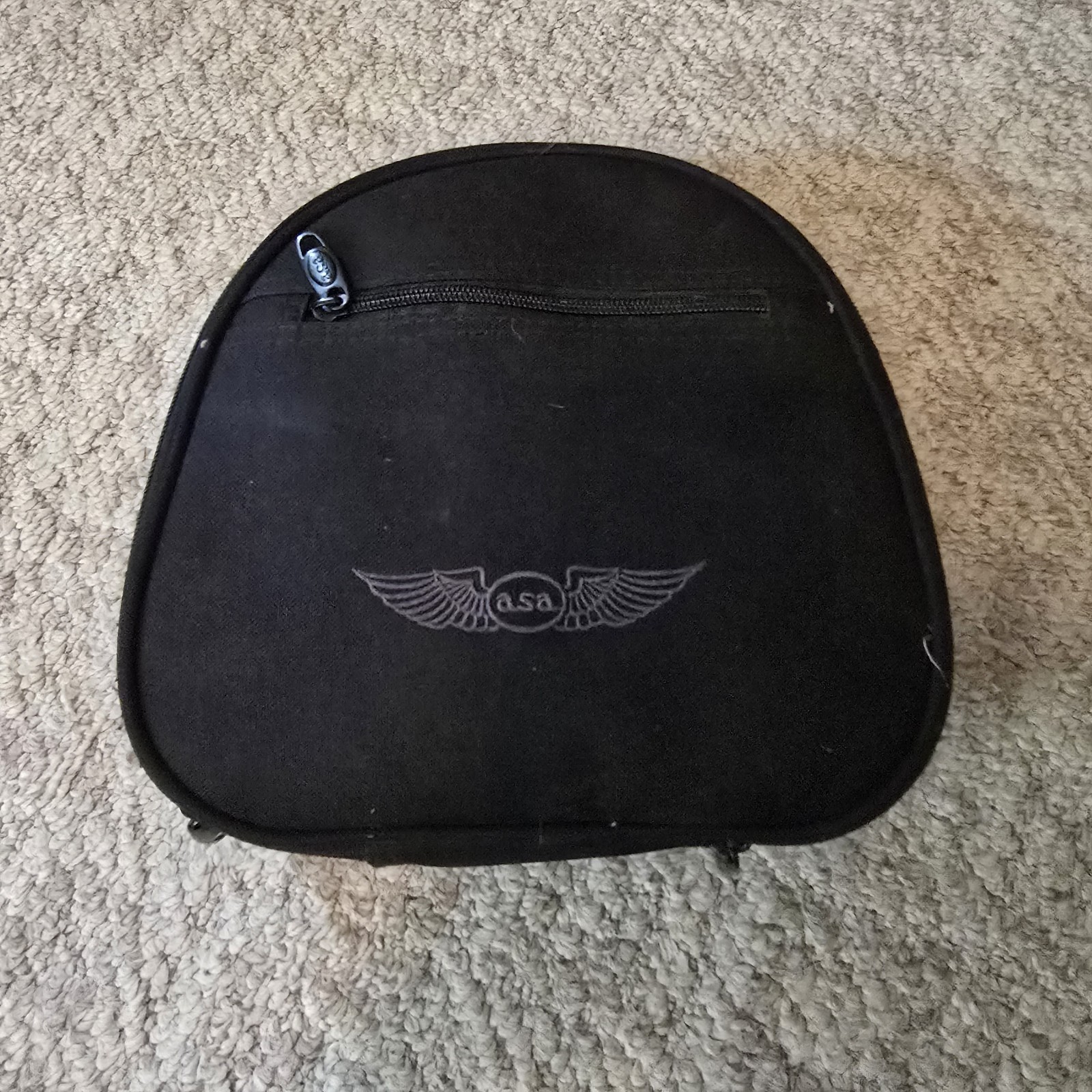 Sigtronics S-20 Aviation Headset w/ a headset bag