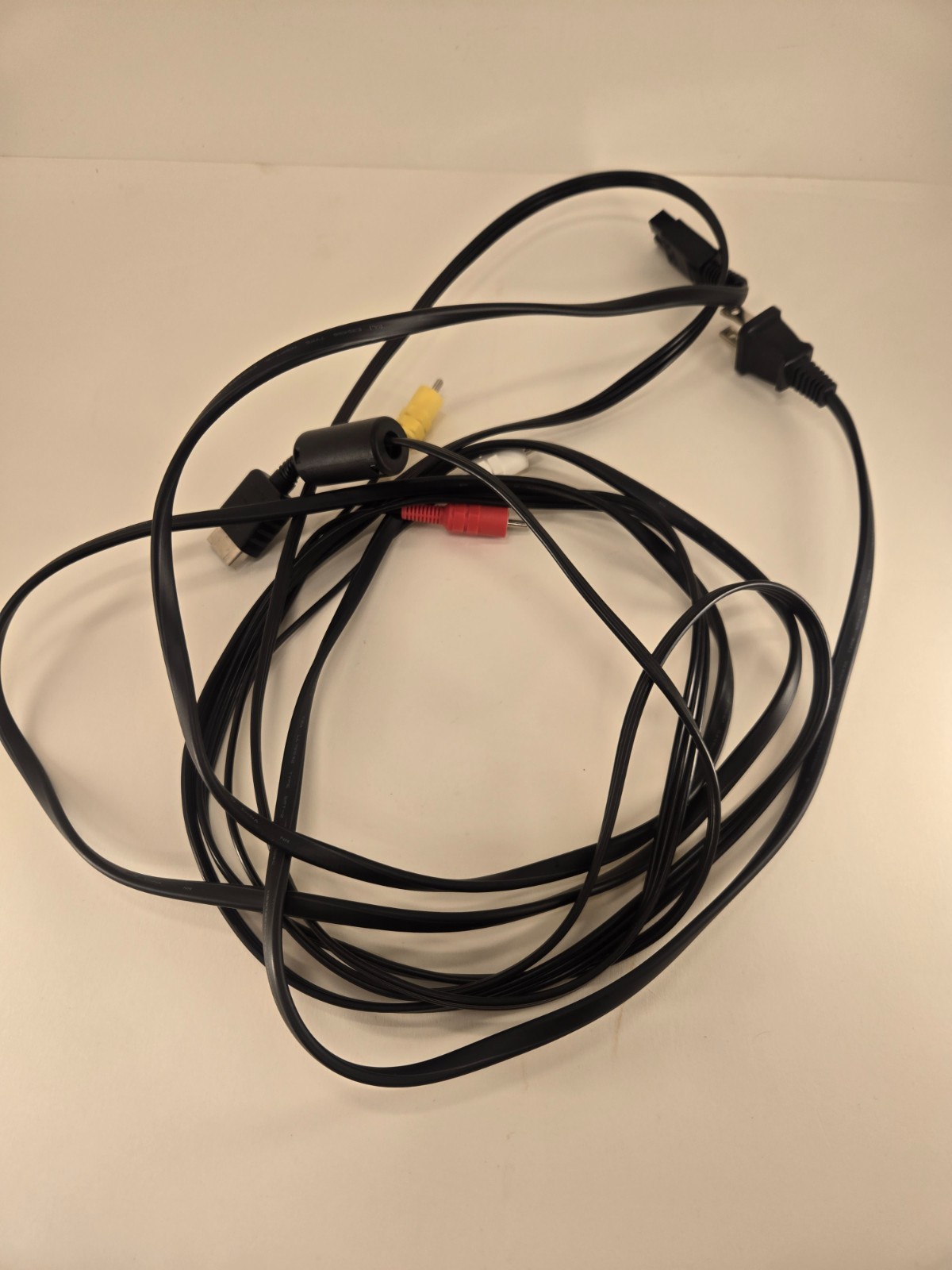 Sony Playstation 2 Model SCPH - 30001 Console only With cables Used