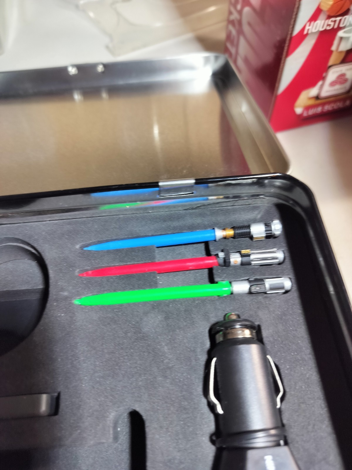 STAR WARS Nintendo DS Lite Darth Vader Starter Kit Accessory & Carry Lunch Box
