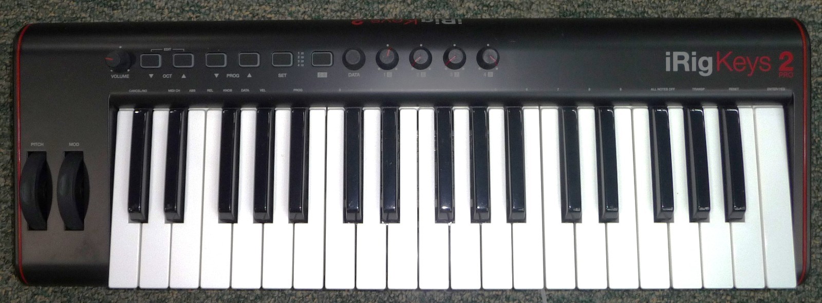 iRig Keys 2 Pro 37 Key Controller for iPhone, iPad and Mac/PC Excellent Shape