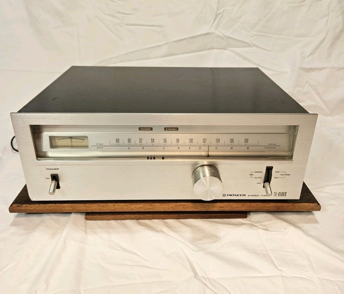 Vintage Pioneer  Stereo Tuner  TX-6500 II - Tested Works