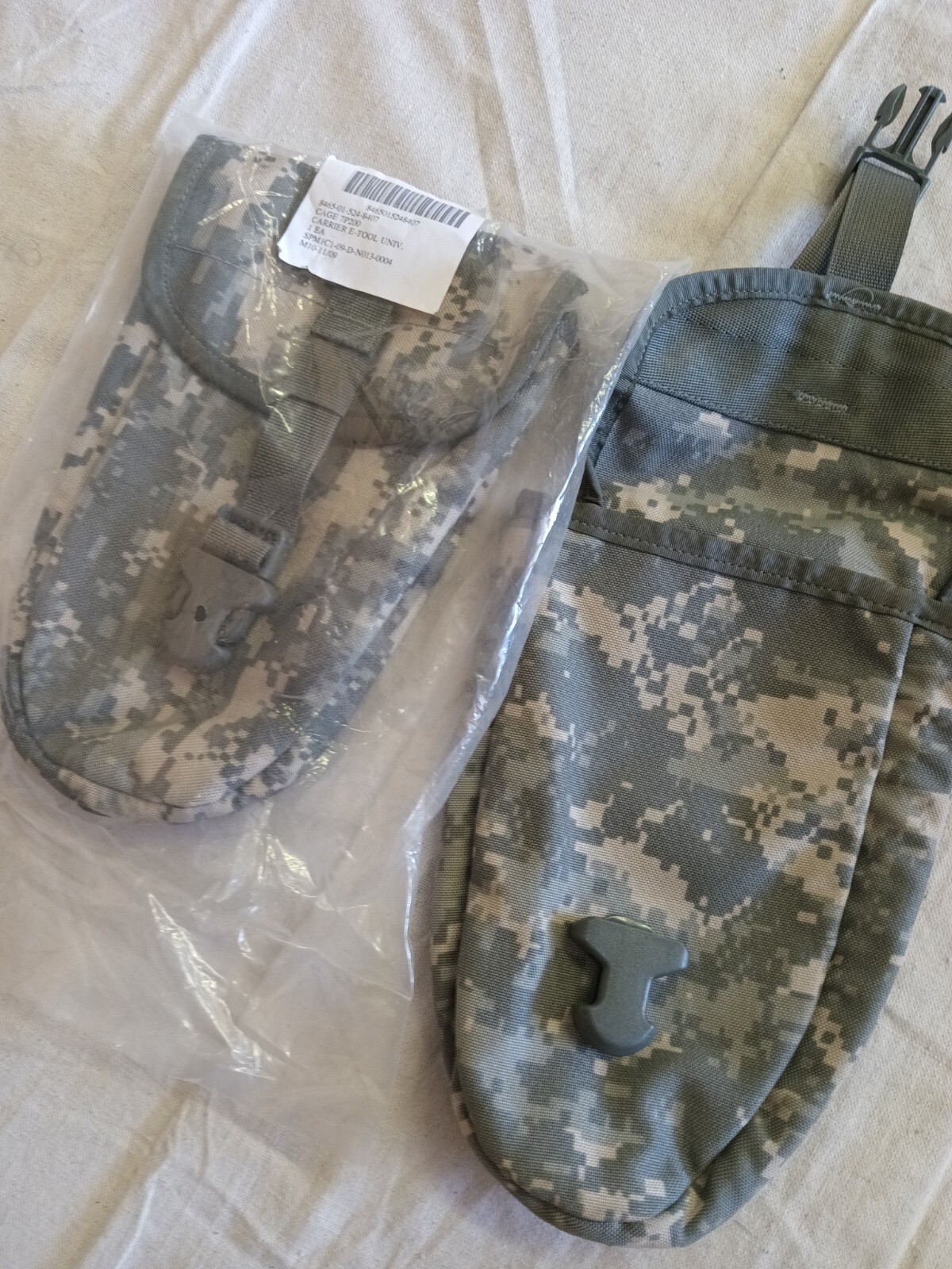 NEW MOLLE II Entrenching Tool, E-Tool Carrier Pouch ACU Camo