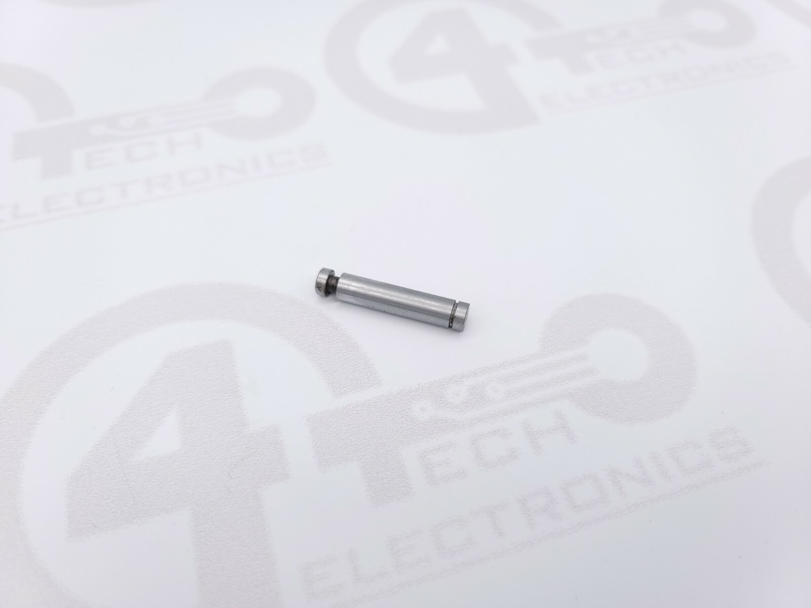 Universal Instruments Pin 40089302