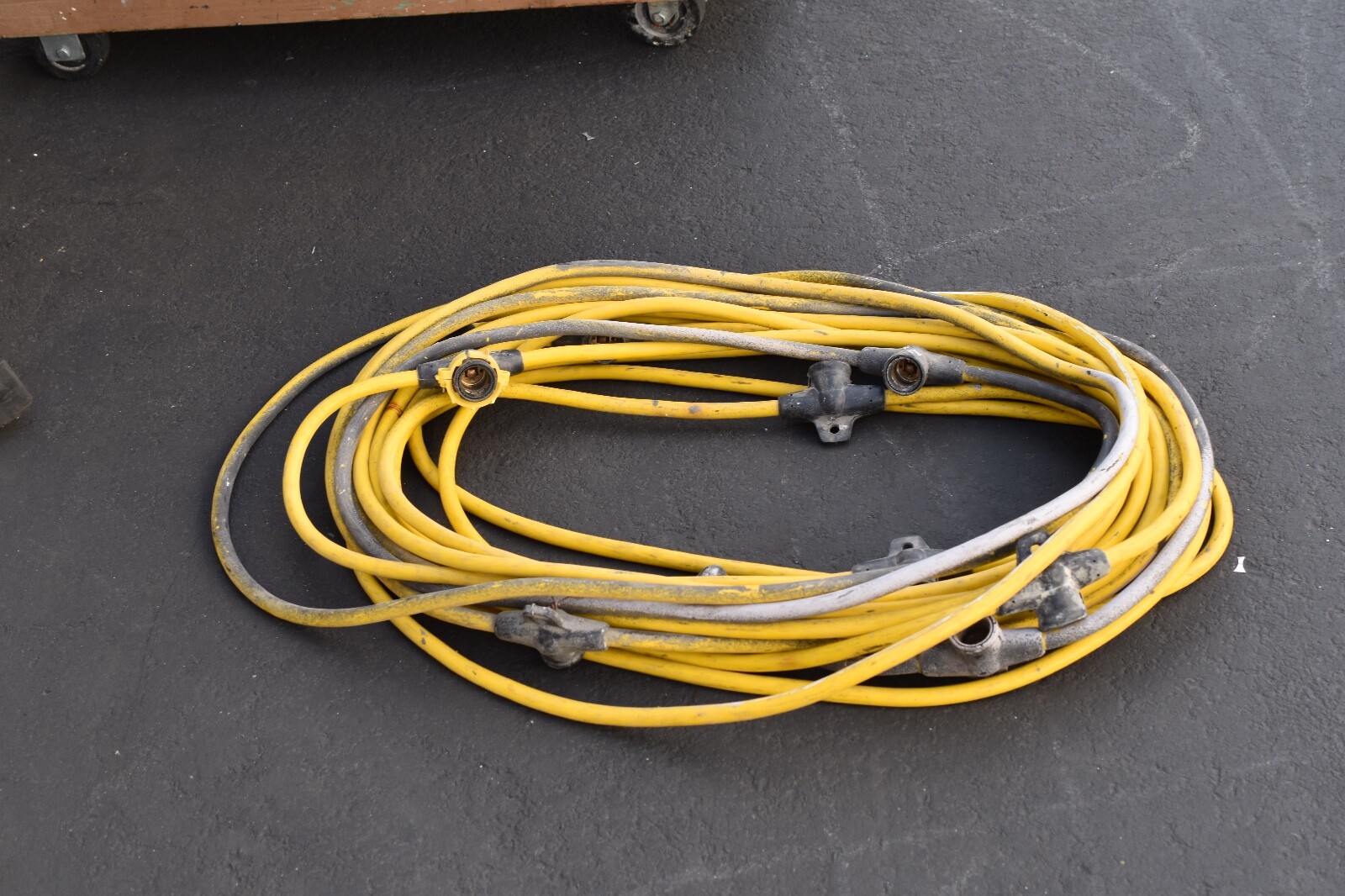 UL 100 ft. 12/3 STW-A, Temporary Construction String Lights