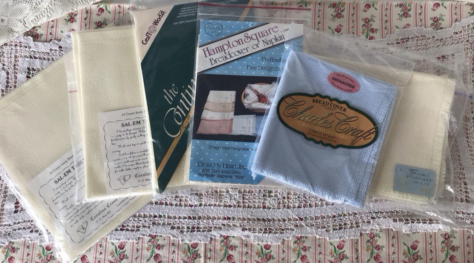 Lot Cross Stitch Fabric Unused Table Linens Placemats Bread Covers Bell Pull