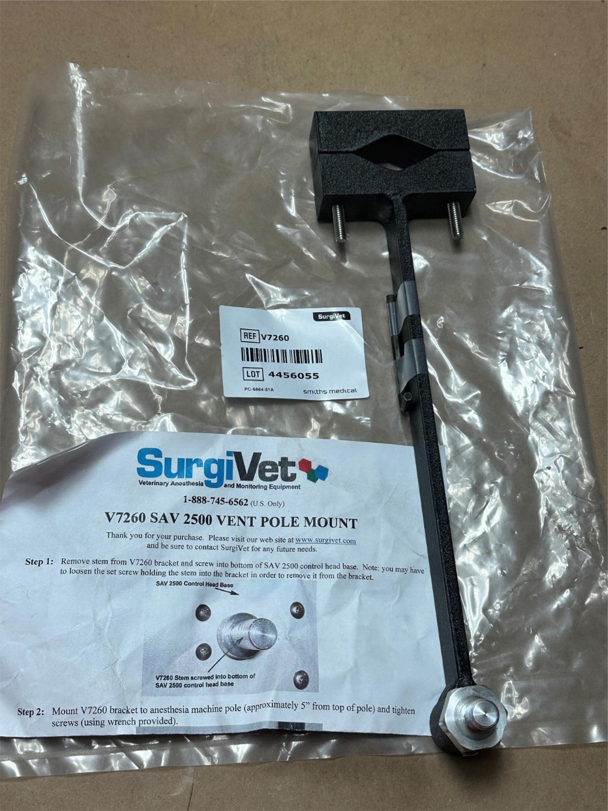 SurgiVet V7260 SAV 2500 Vent Pole Mount ARM Advisor Tech Vital Signs Monitor