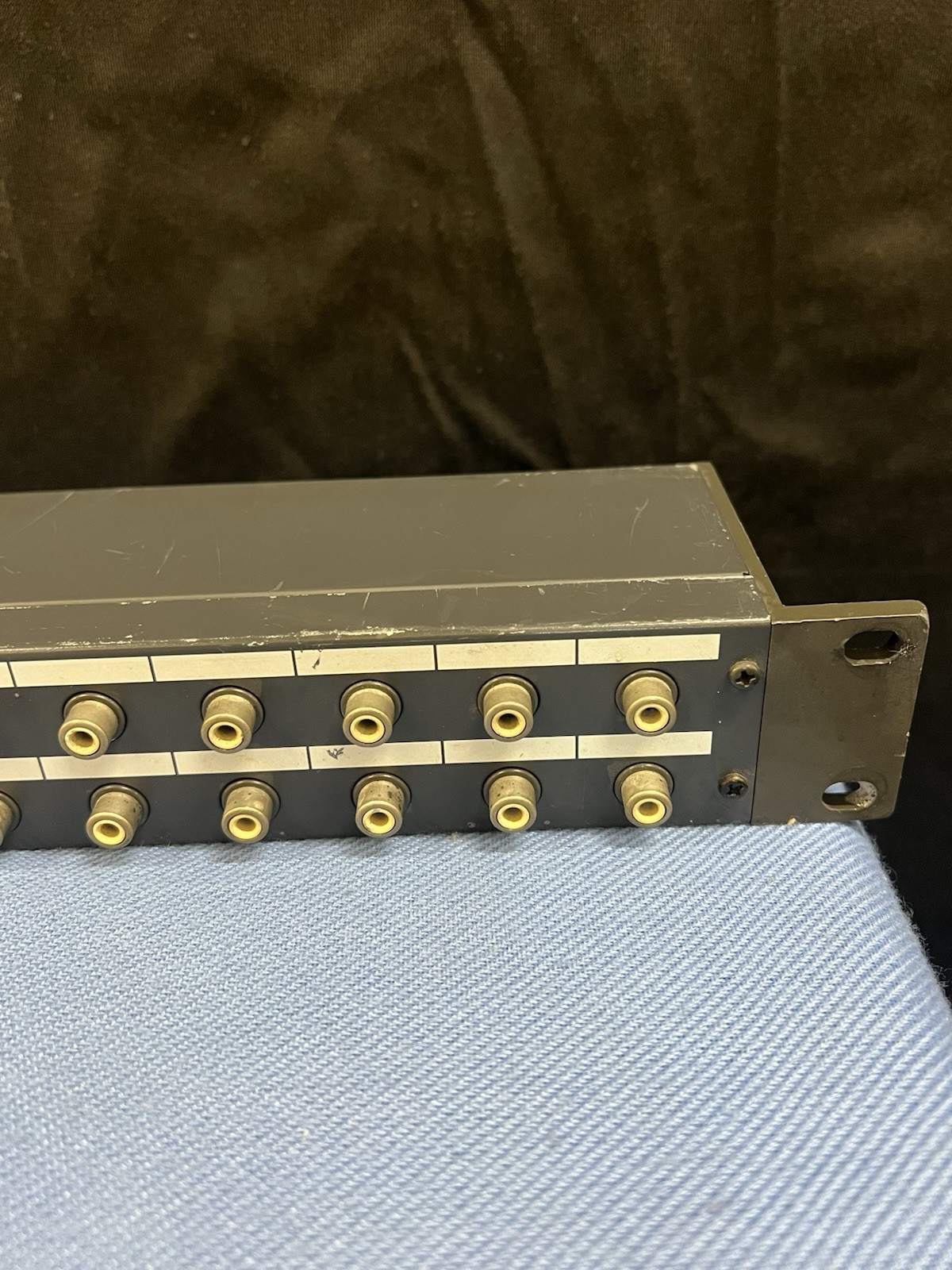 Fostex 3011 RCA/Component Patch Bay Panel - 19" Rack Mount Unit Free Shipping