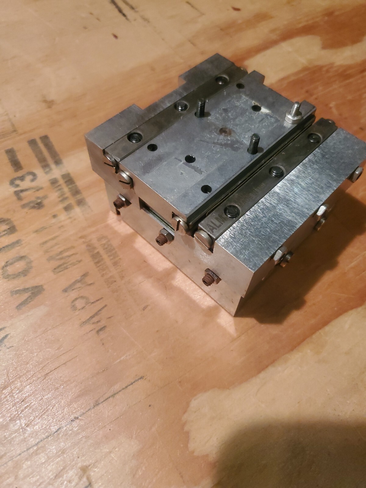 XY Stage Positioner