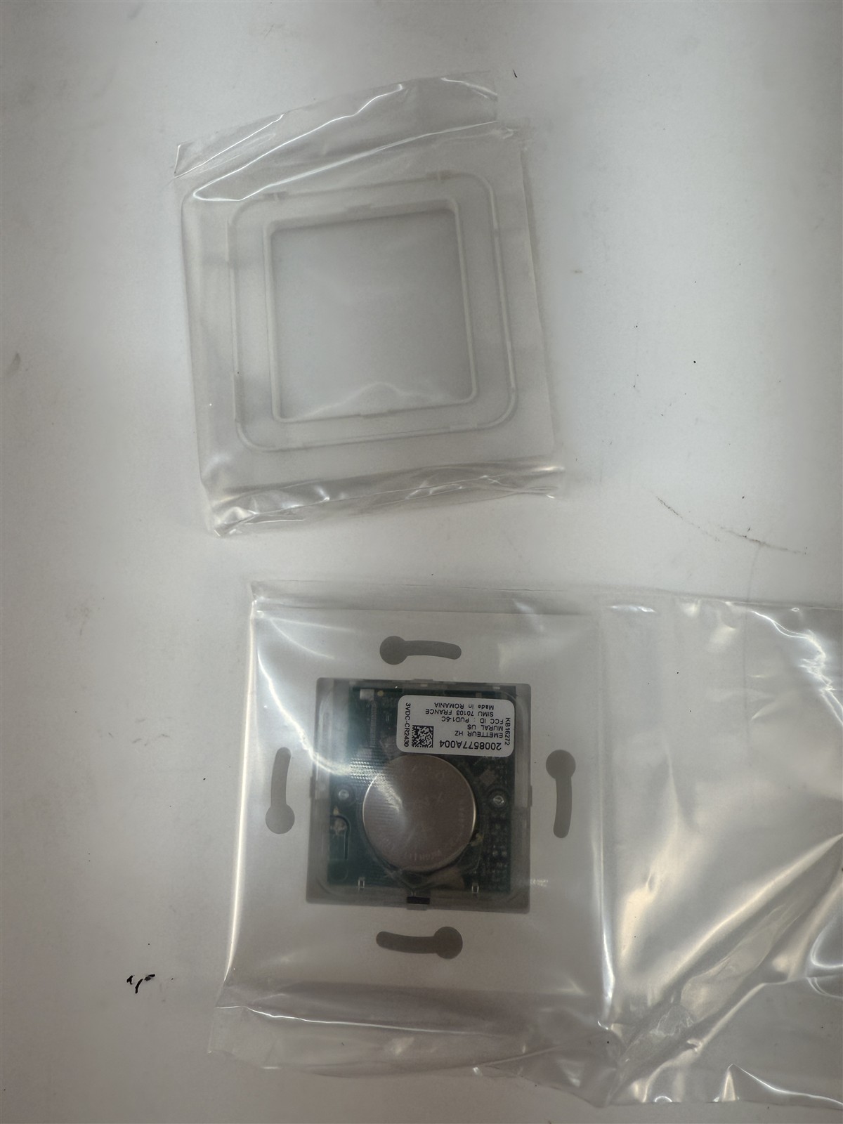 Simu Hz Surface Mounted Wireless Wall Switch, 1 channel (white) 2008577