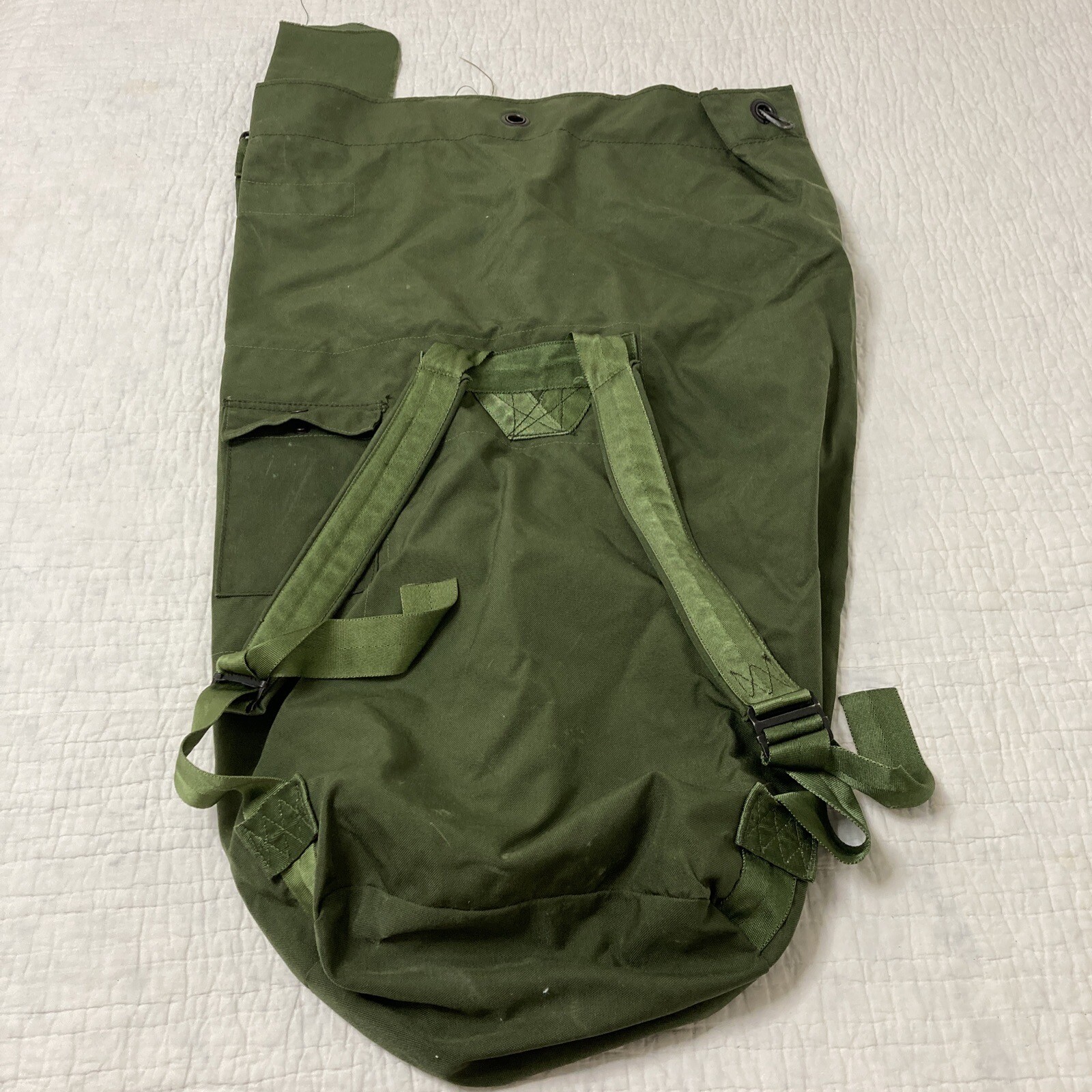 US Army Military Rucksack Duffel Bag Backpack Canvas Green Sea Bag 12x12x38 Inch