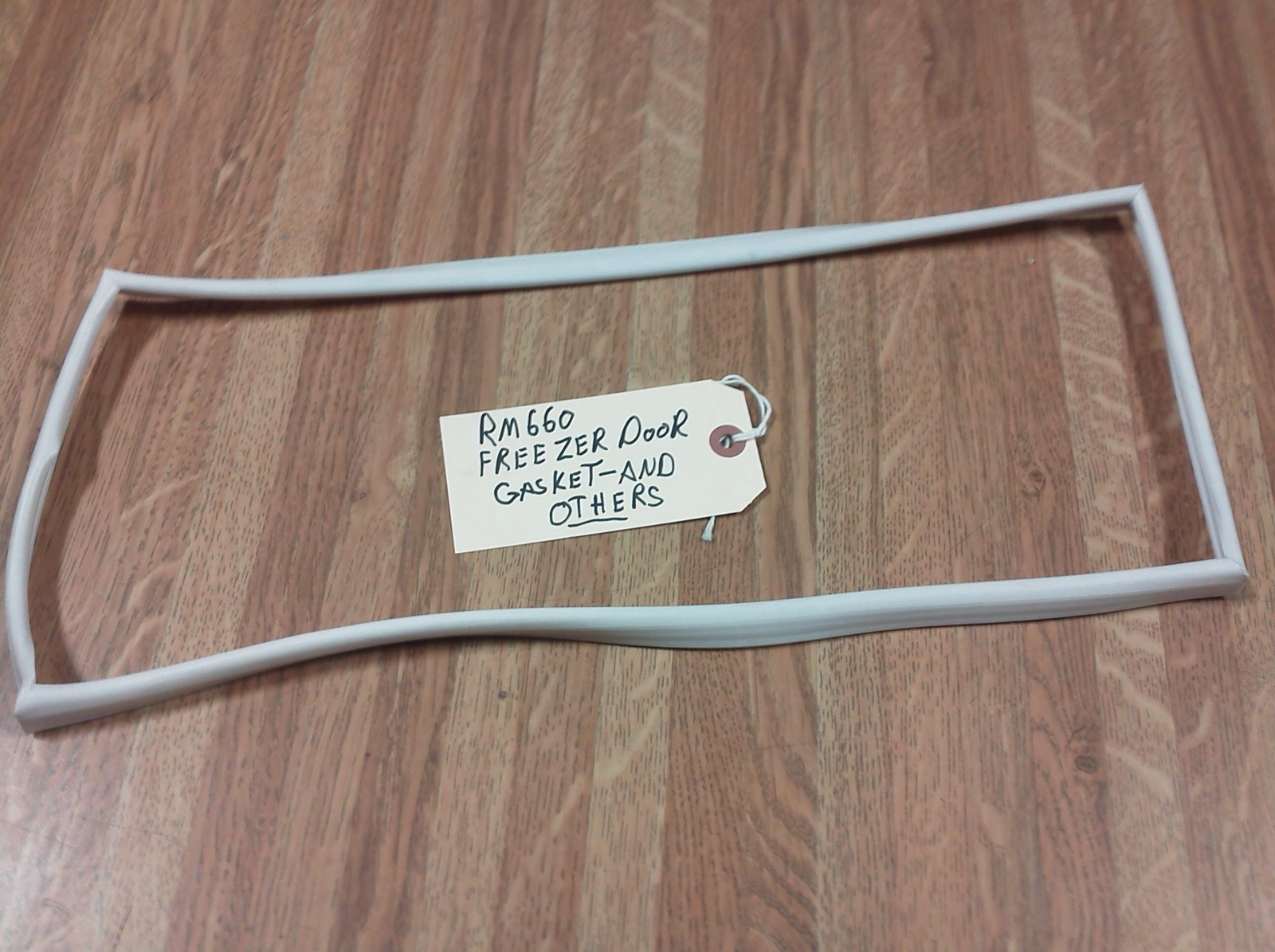 RV Refrigerator Freezer Door Gasket   2000917.027 RM660, RM2510, RM2501, RM2500