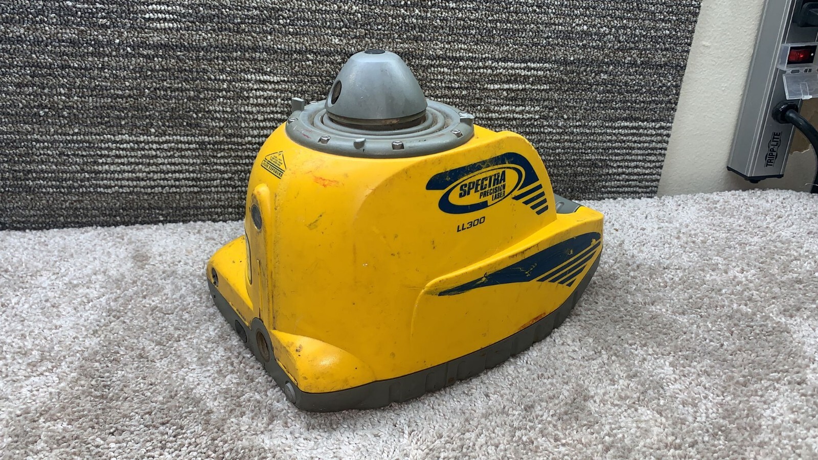 Trimble Spectra Precision LL300 Level Untested 93737