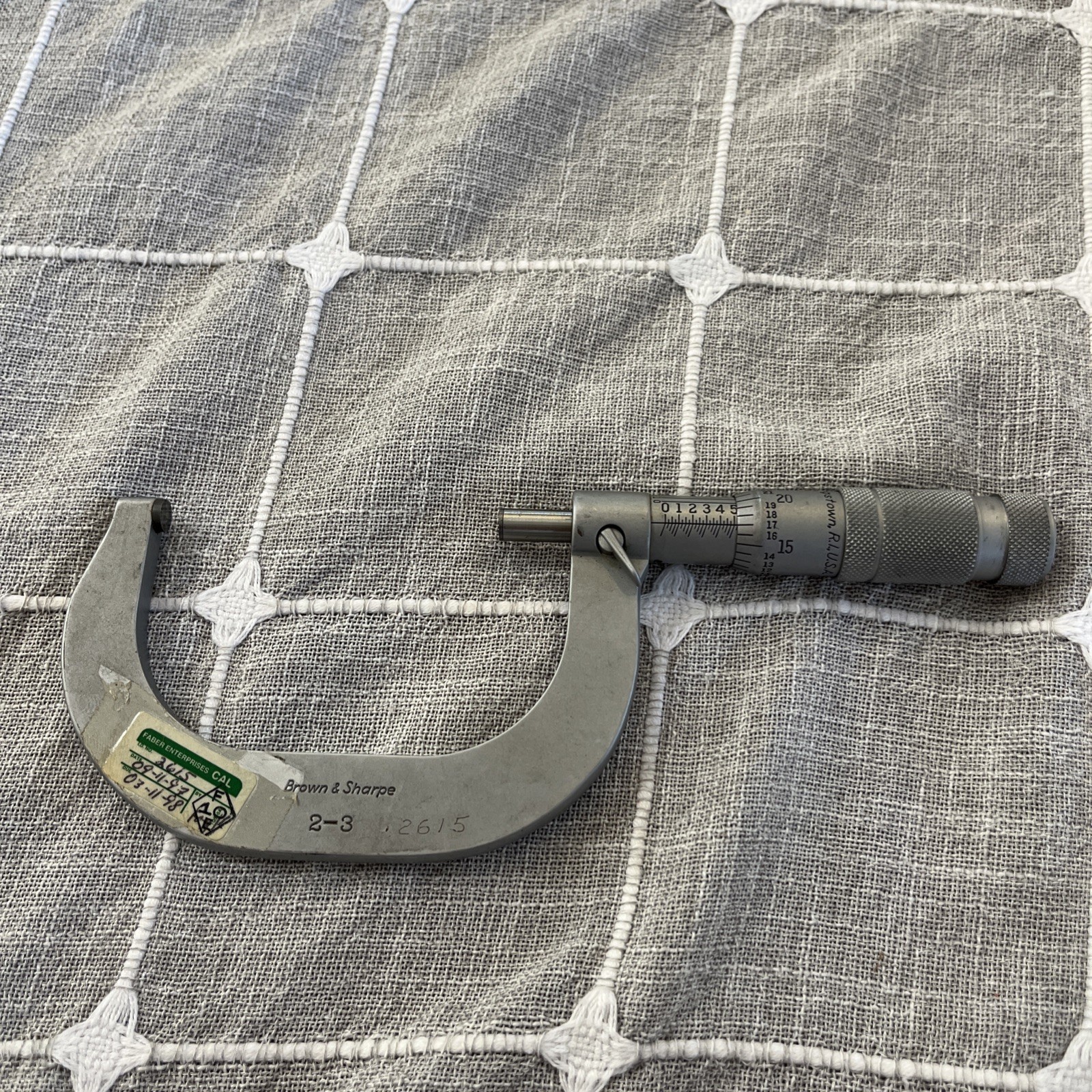 Brown and Sharpe 2"-3" Micrometer