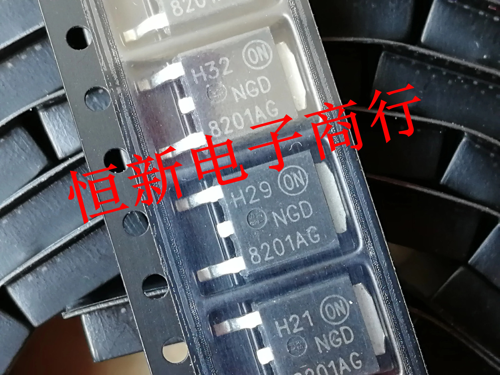 10pcs/lot V3040D 07096 NGD8201AG 00211 TO252 car computer board chip triode Auto