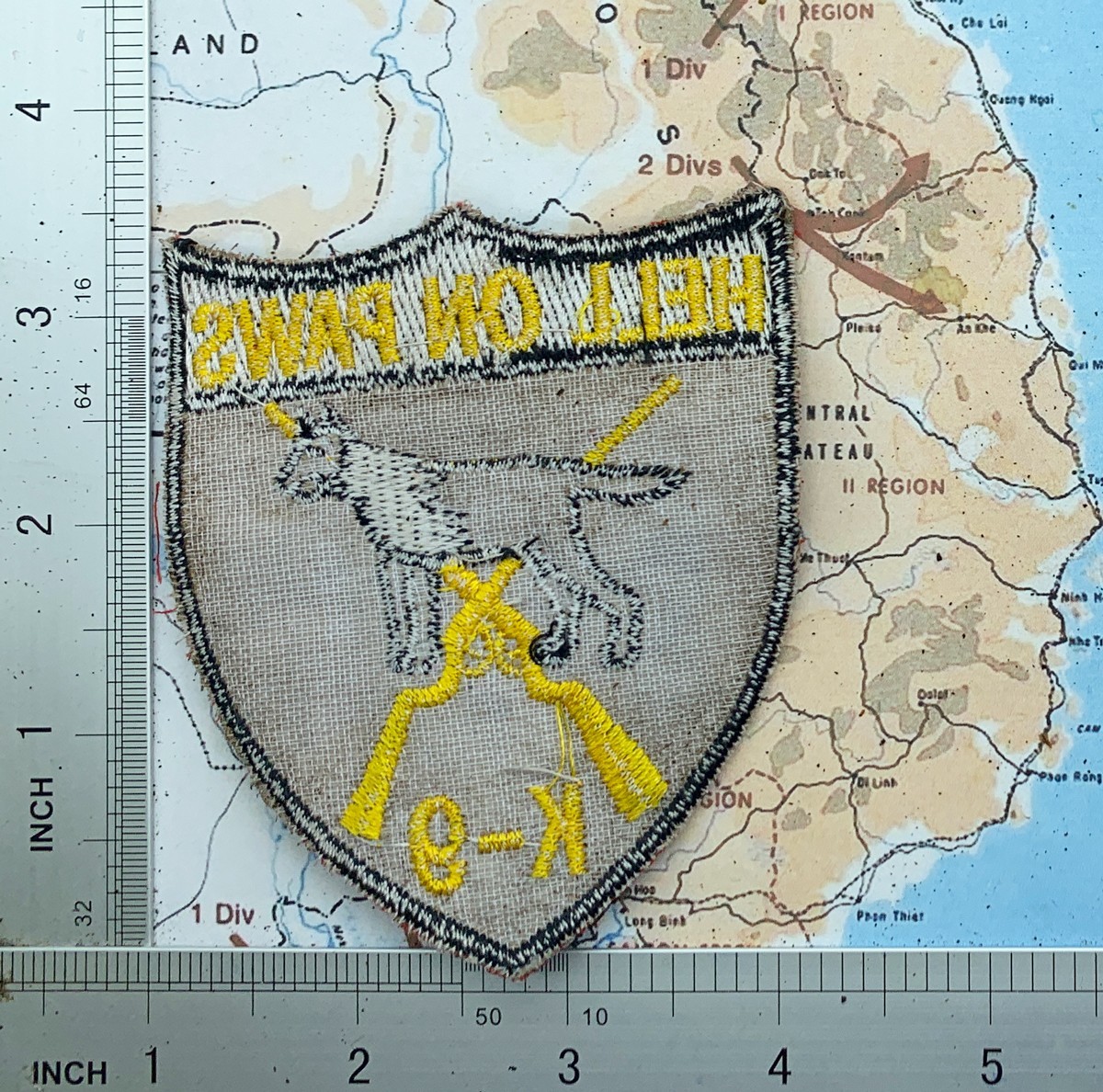1 patch plus 1 , dog handler , K-9 Hell On Paws Vietnam Patch , p2-20