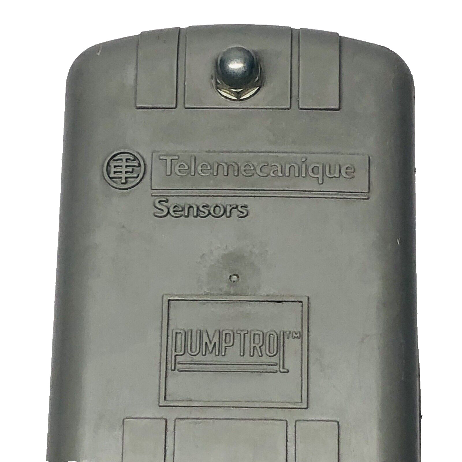 TELEMECANIQUE SENSORS PRESSURE SWITCH C2411