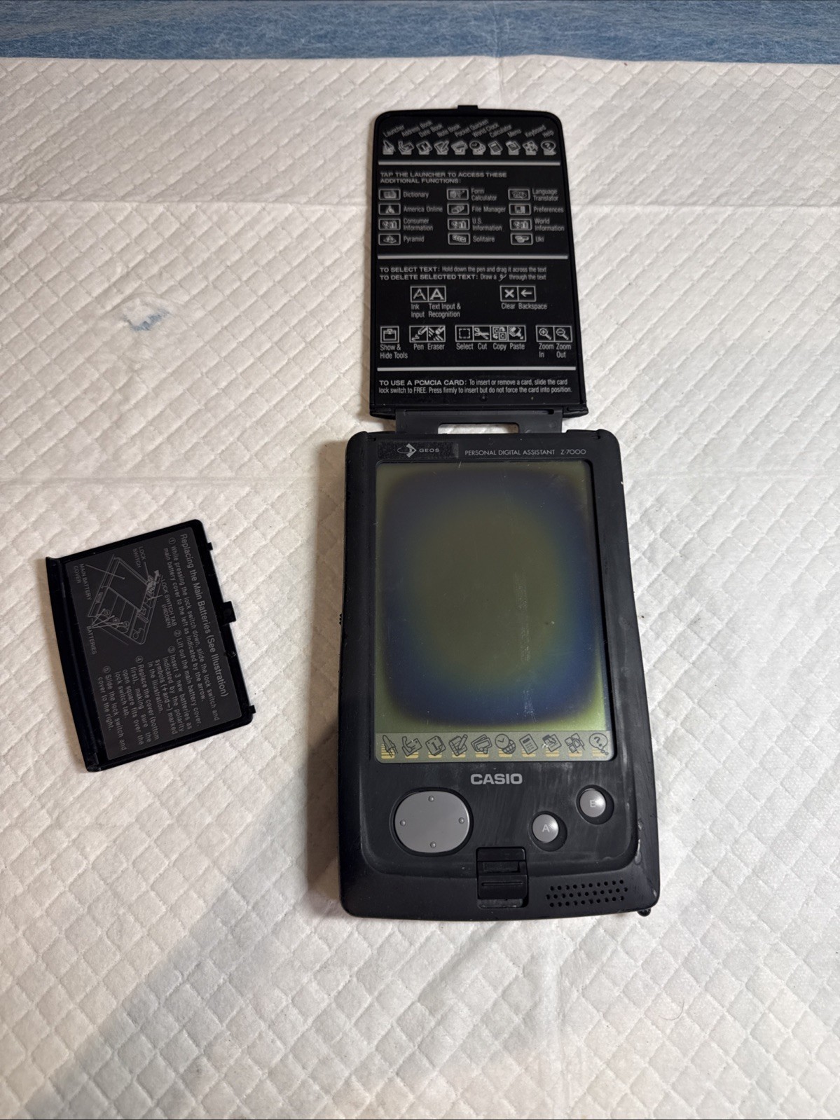 CASIO Z-7000 DIGITAL ASSISTANT And Leather Case ( For Parts Or Repair)