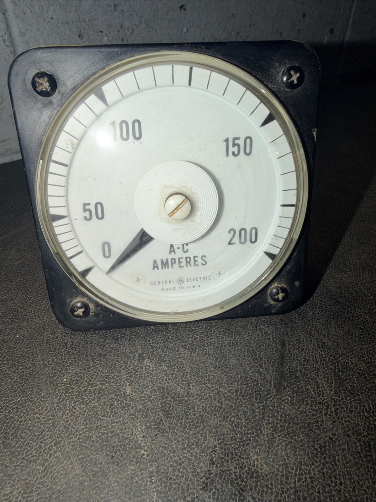 General Electric GE AC Ammeter Type AB-40 0-200 Amp Panel Meter Industrial Gauge