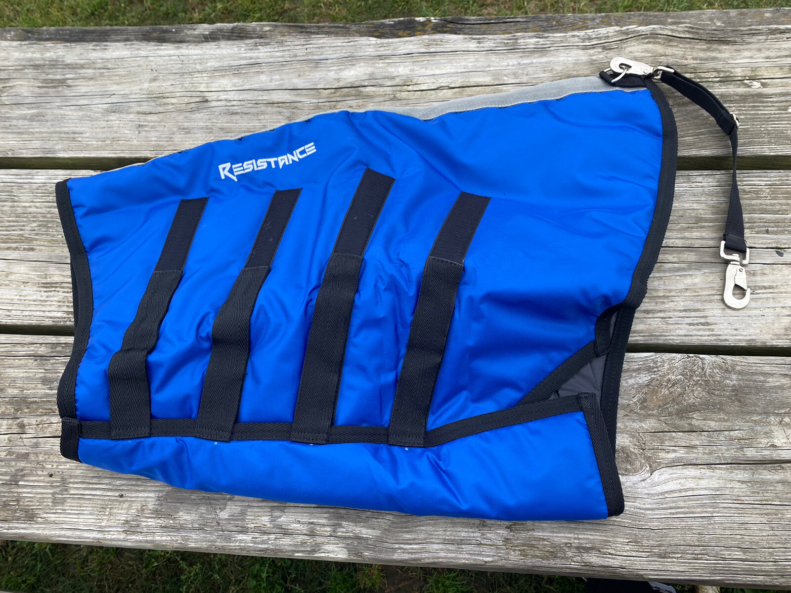 Small blue Resistance insulated nylon horse neck cover w/quick-grip closure