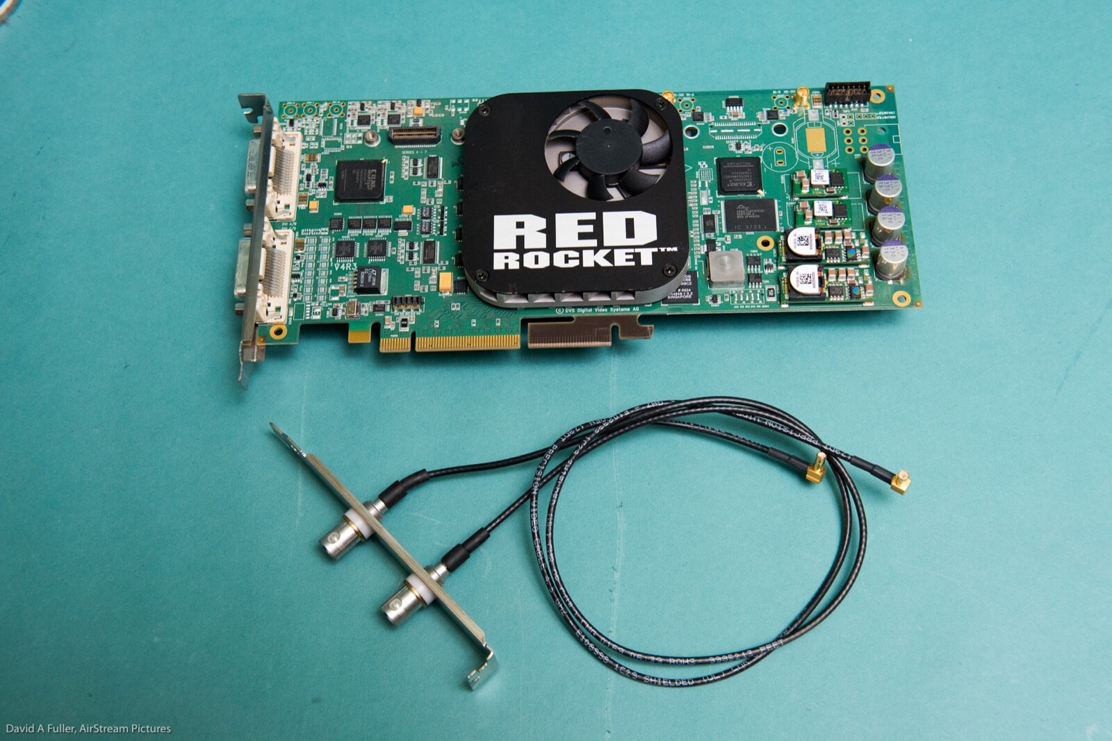 Red Rocket video accelerator PCI card with SDI outputs