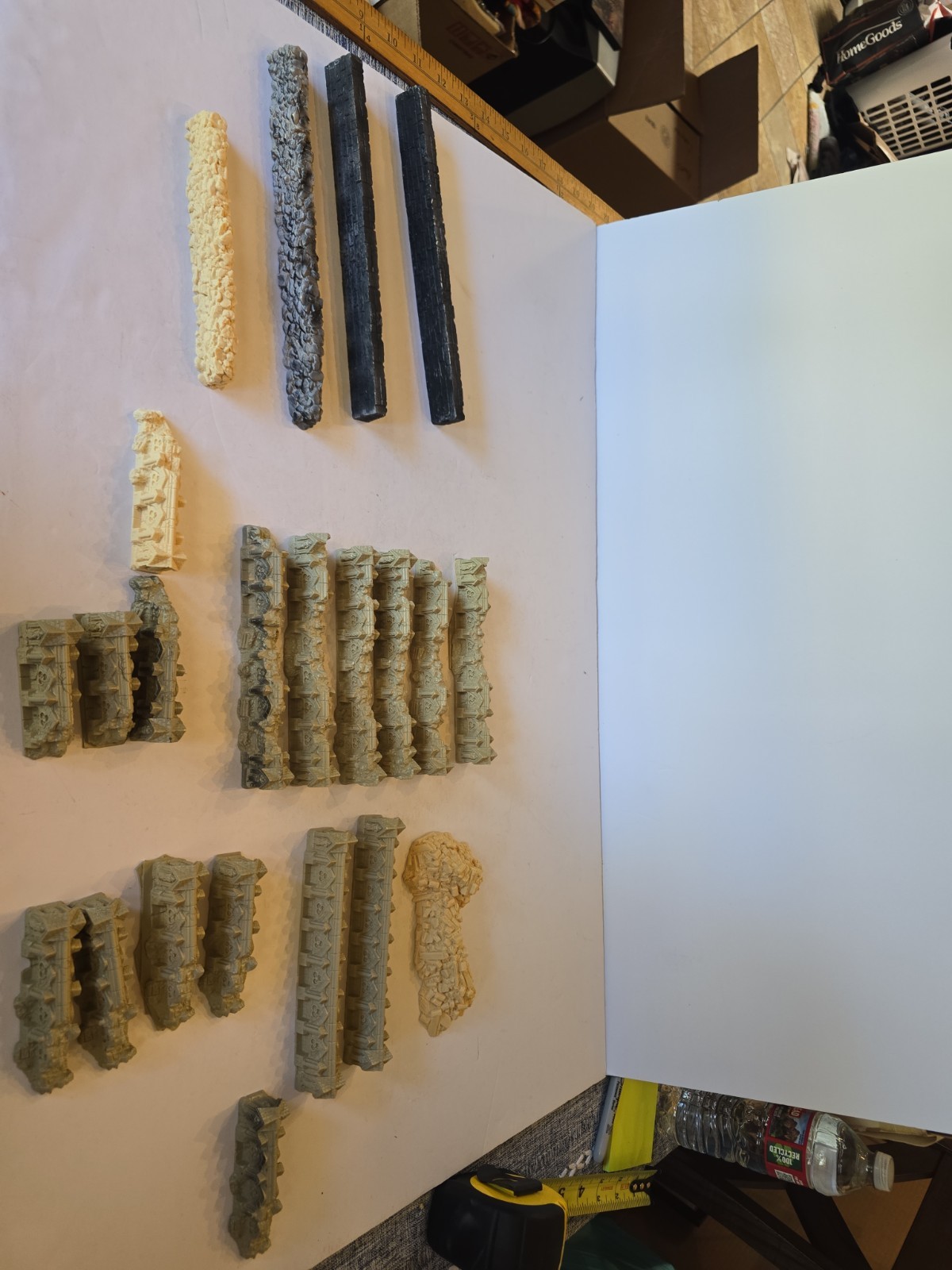 22 Pc Tabletop Wargaming Terrain Lot - Gothic Ruined Walls & Stone Barriers