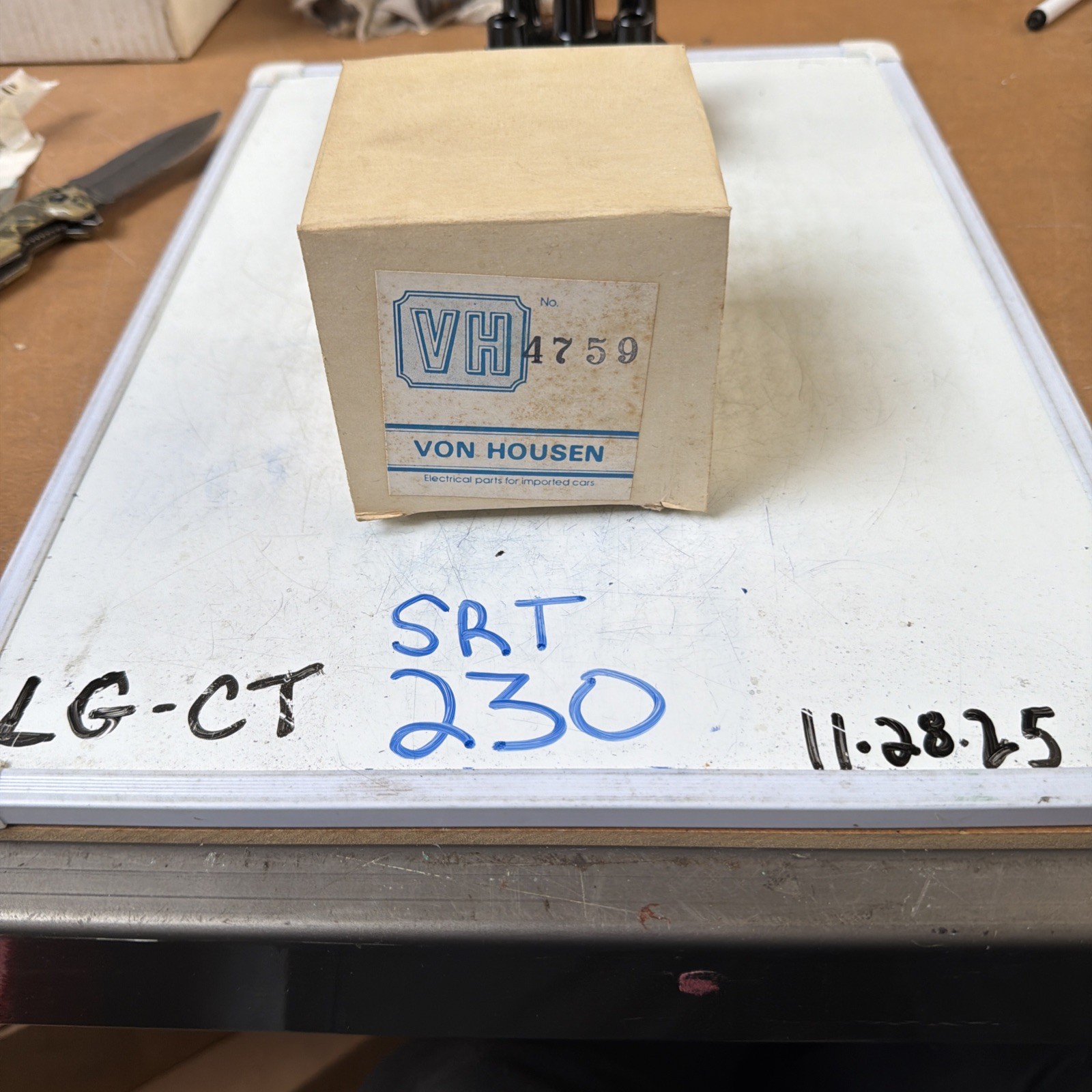 (1) NOS 4759 Von Housen Distributor Cap, Genuine VH, Vintage, Obsolete