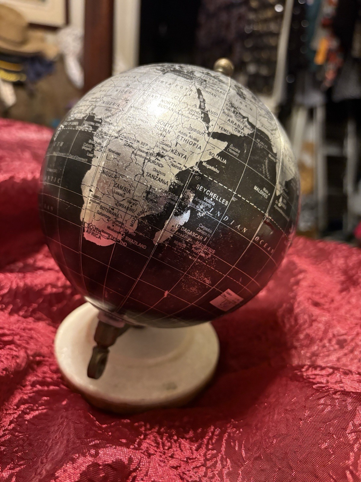 Black & Metallic Silver Globe W/Marble Base. M 9