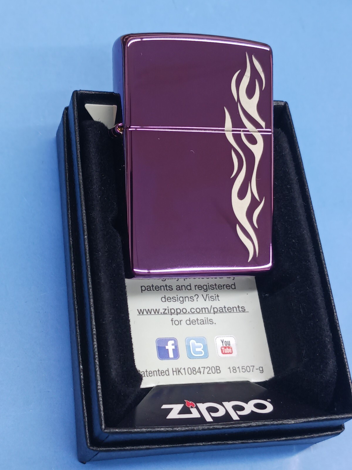 Zippo Abyss Pocket Lighter with Flame 24814