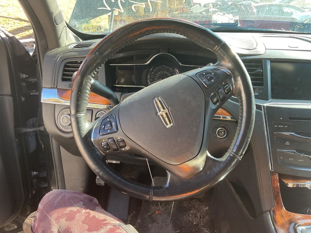 Driver Left Air Bag Front Driver Wheel Fits 13-16 MKS 2297032