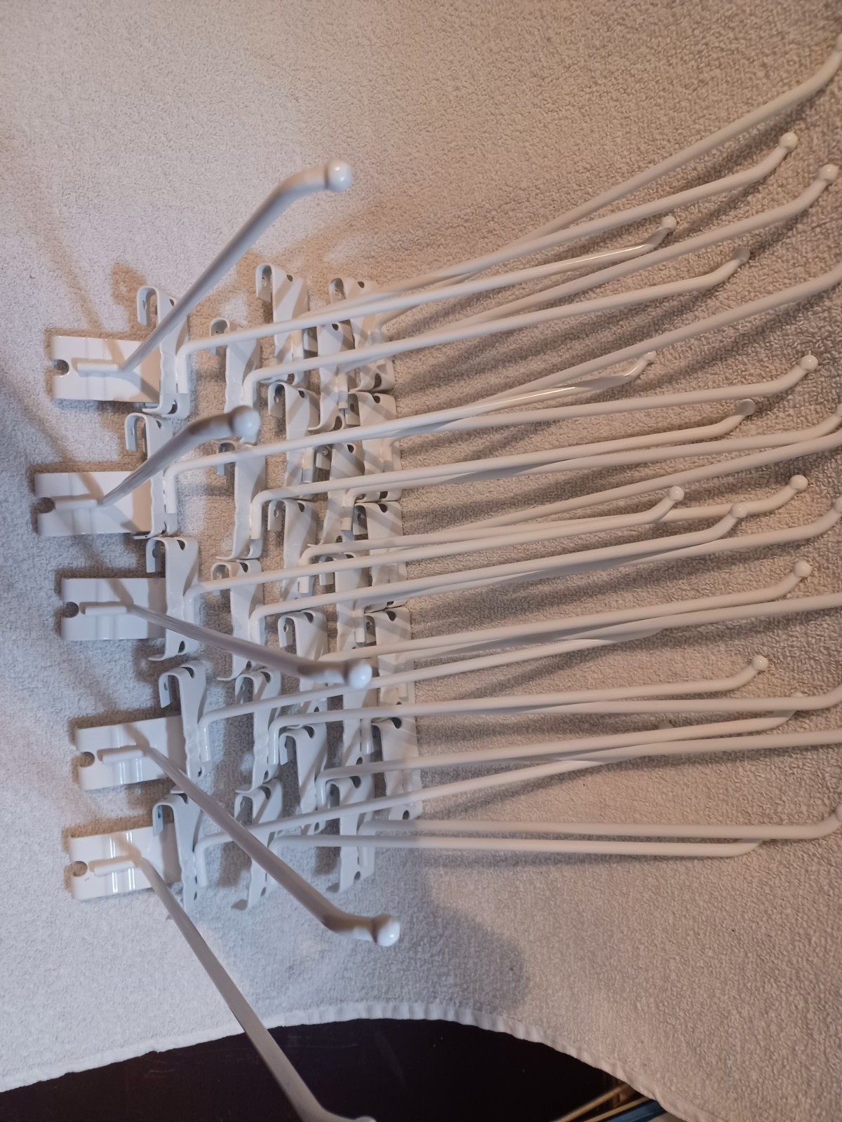 9" Gridwall Hooks Qty-30 White Hooks For Grid Panel Displays B-42