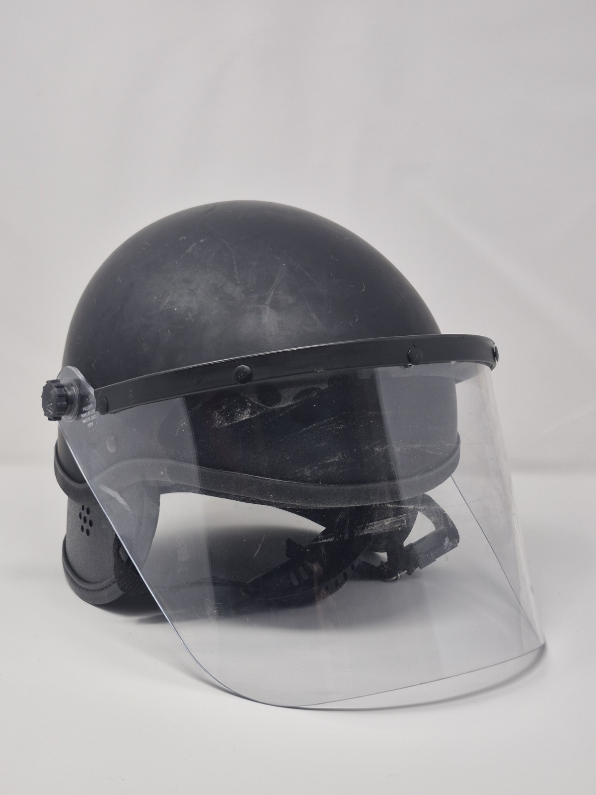 Police SWAT Riot Helmet Black (Universal Size) USA MADE w/ Removable Face Shield