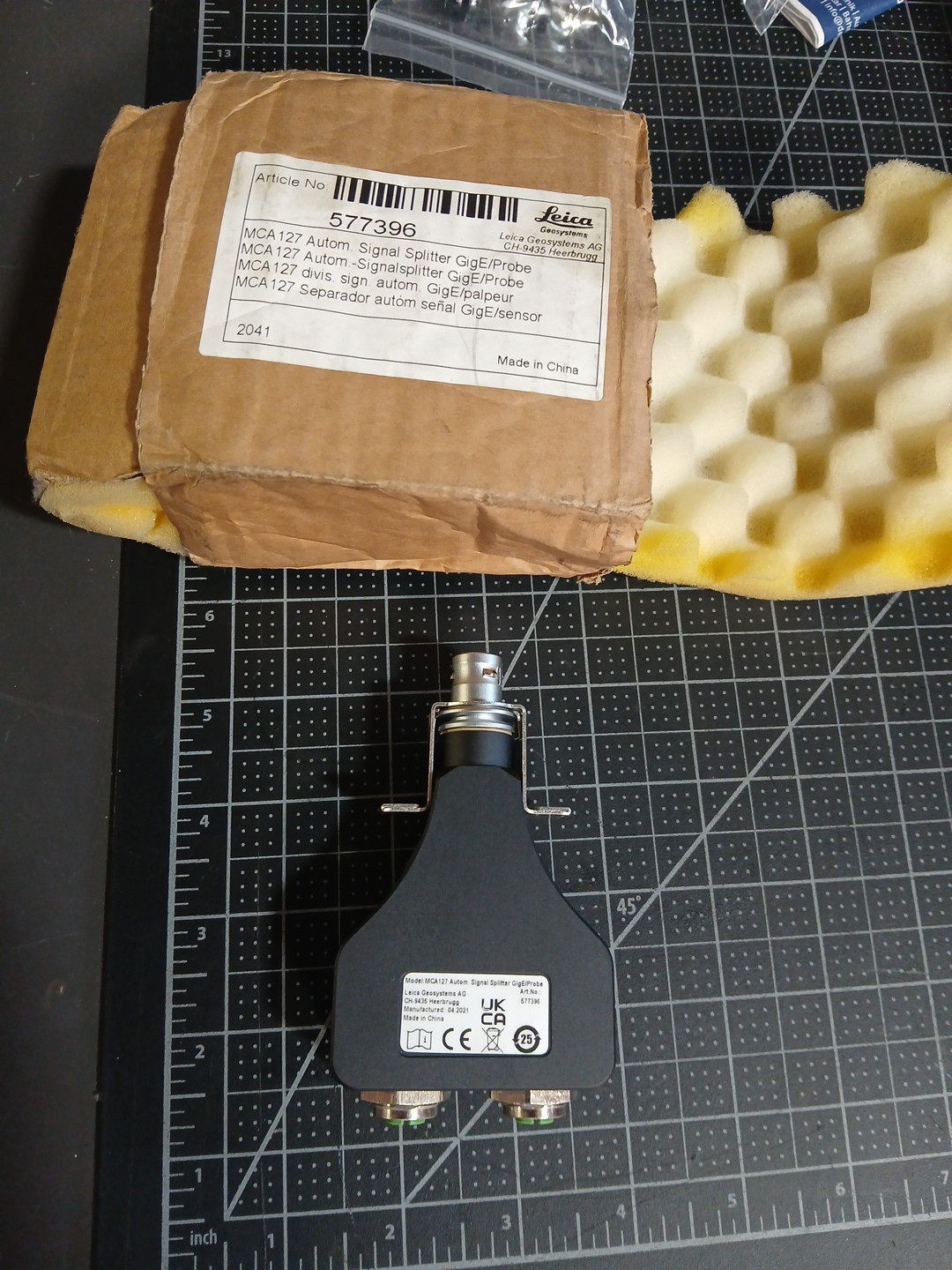 Leica MCA127 Autom Signal Splitter GigE/Probe 577396