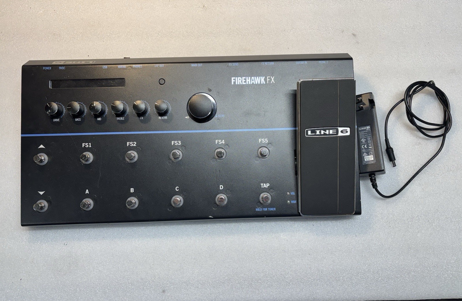 Line 6 Firehawk FX Multi-Effects Guitar Effect Pedal