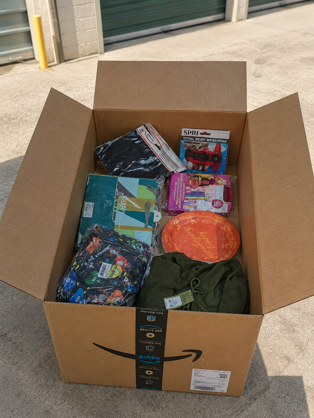Amazon Kitchen Essentials Premium Liquidation Inventory Bulk Lot