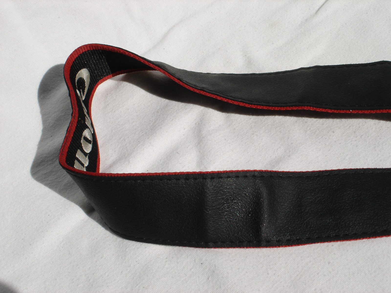 CANON EOS 50D CAMERA NECK STRAP