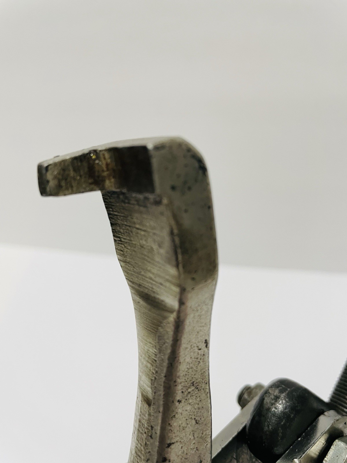 Jaw Puller Tool