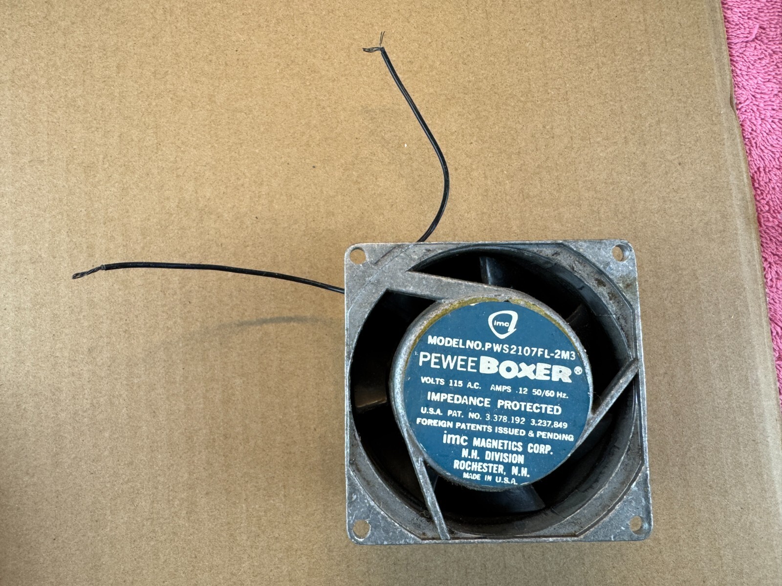 Pewee Boxer PWS2107FL-2M3 Fan 115V 0.12 Amps Tested & Working (2 available)