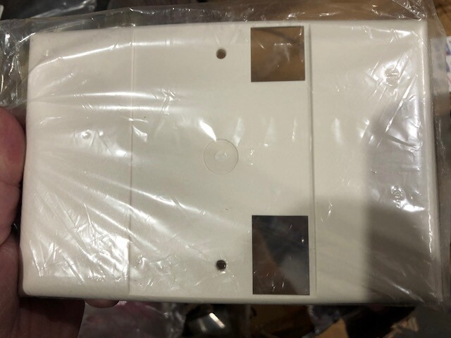 GE INTERLOGIX SAFEAIR  250-COPLT  RETROFIT PLATE FOR 240CO - 260CO