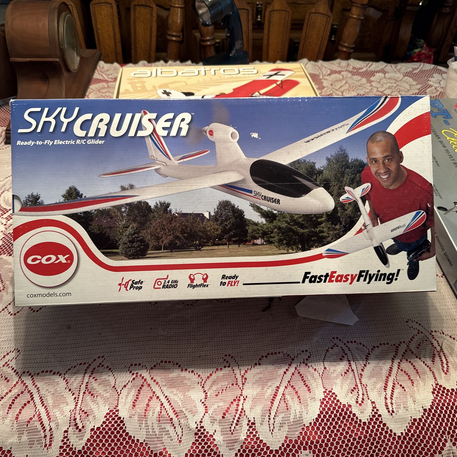 Cox Sky Cruiser