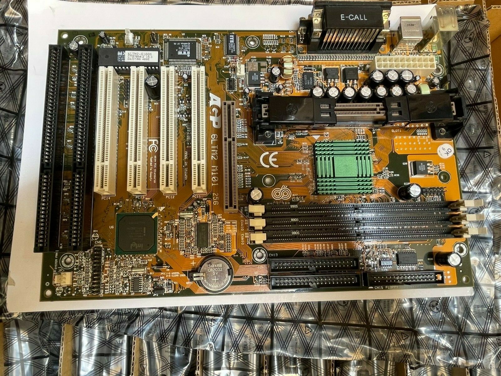 RARE VINTAGE NEW CHAINTECH CT-6LTM2 P2 CELERON SLOT 1 ATX MOTHERBOARD MBMX21