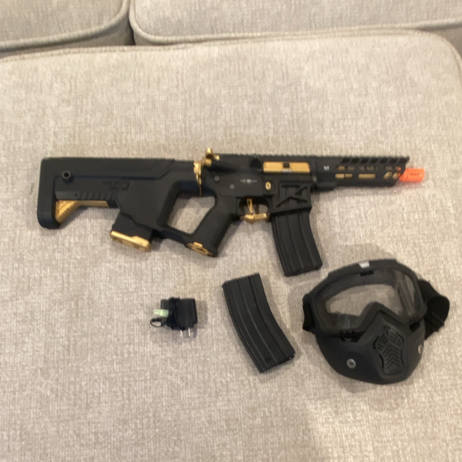 G&G ARP9 Electric Compact Tactical Airsoft Rifle Gold Accents w/Magazine & Mask