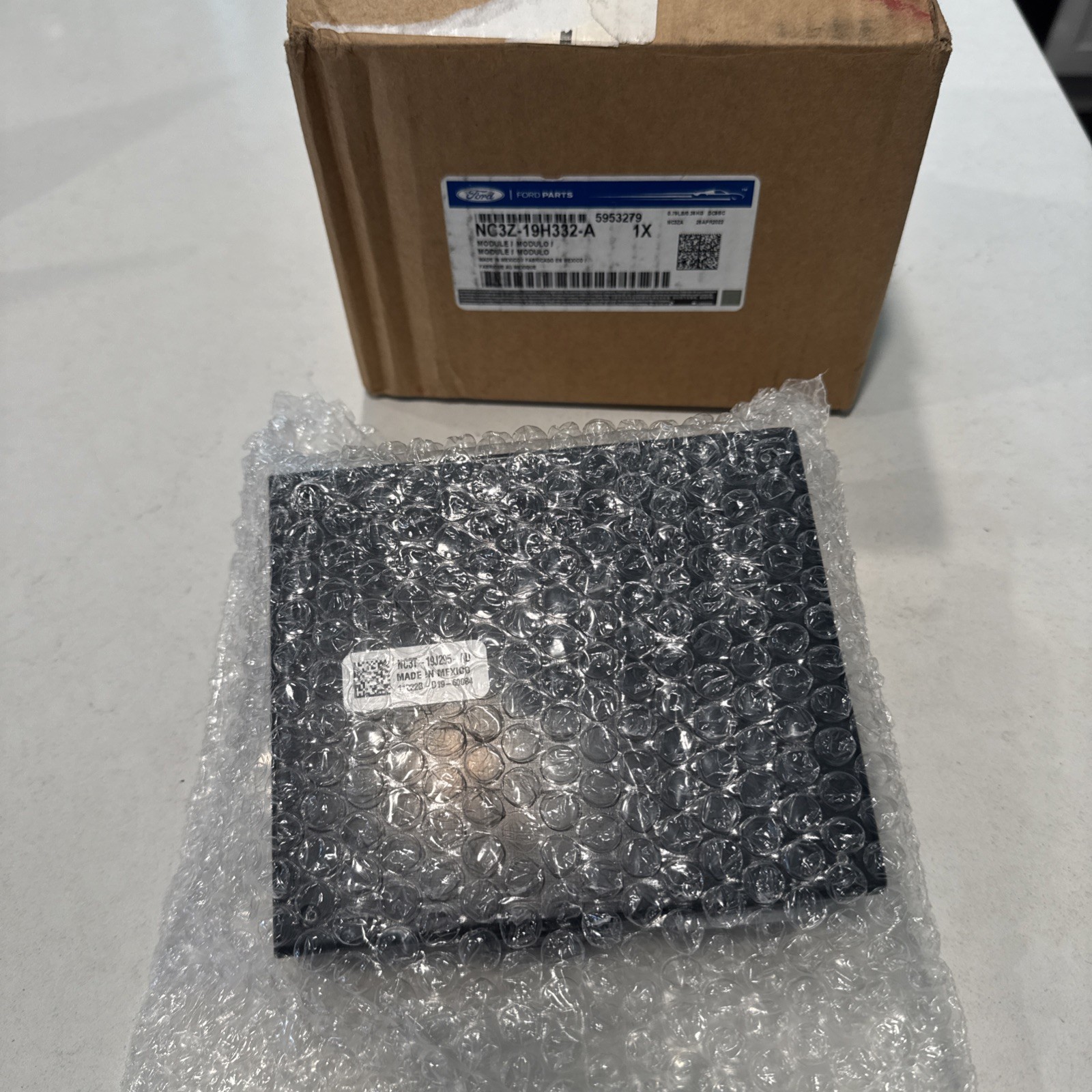 New OEM 2022 Ford F-250 Trailer Brake Control Module NC3Z-19H332-A