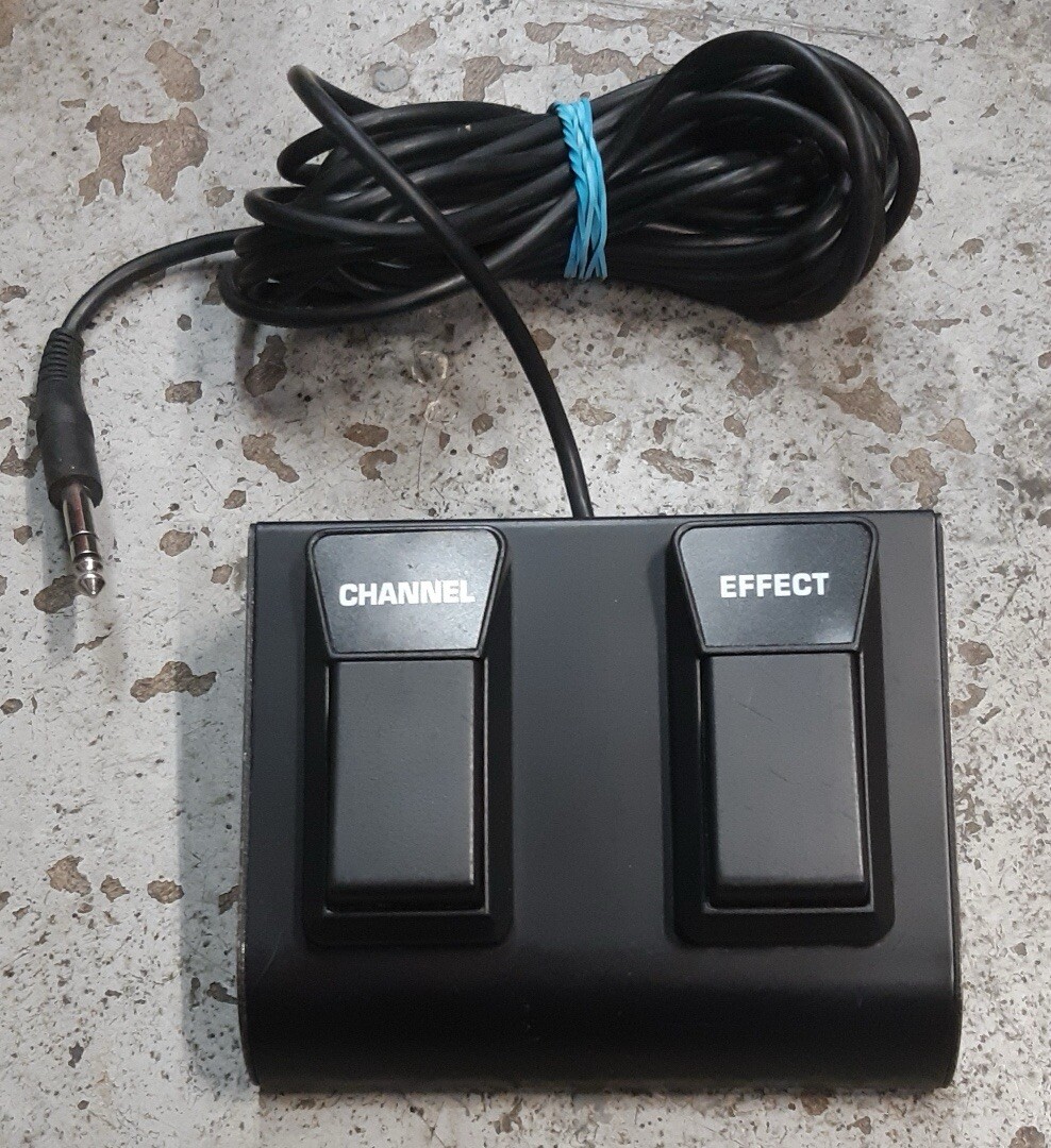 Behringer FS112T  effects/ Shape / Ultrabass Behringer FS112FS112T Rev