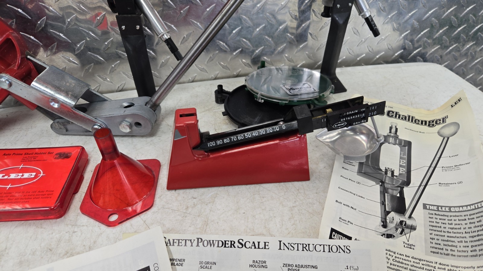 Vintage Lee Challenger Reloading Press Single Stage O Reloader & Extras
