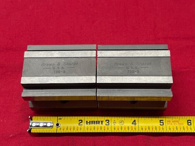 Brown & Sharpe 599-750-5 V Block and Clamp Pair Set - missing clamps