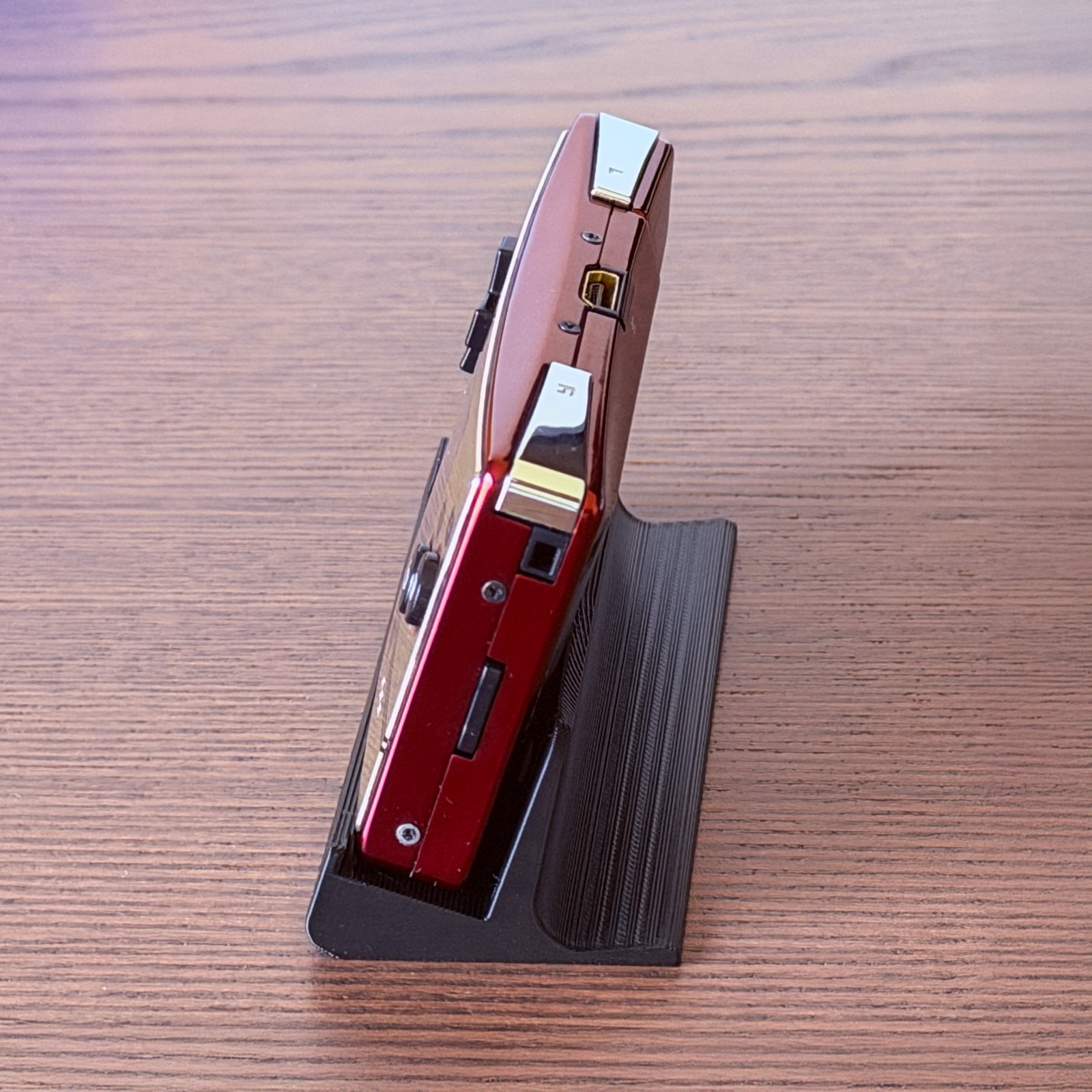 GameBoy micro Display Stand | Minimalist Holder for Game Boy Micro