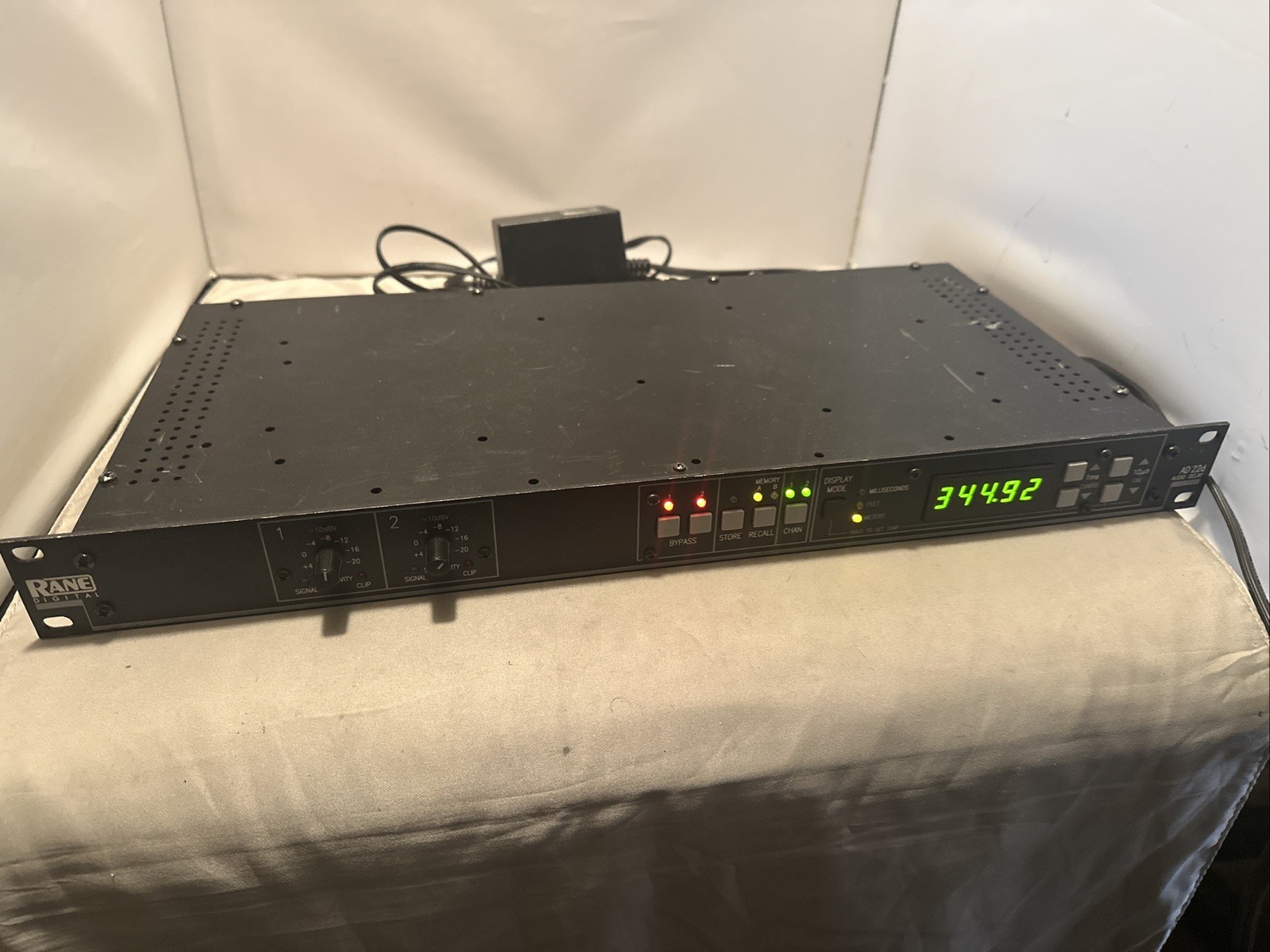 Rane Digital AD 22D Audio Delay includes Power  Adapter”PLEASE READ DESCRIPTION”
