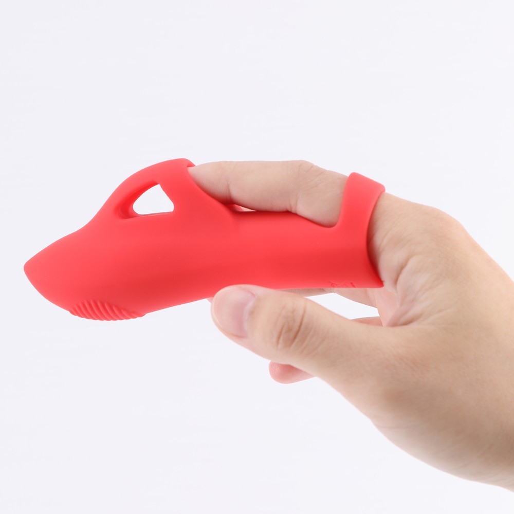 Maia Lana Finger Vibrator Rechargeable Vibe Red